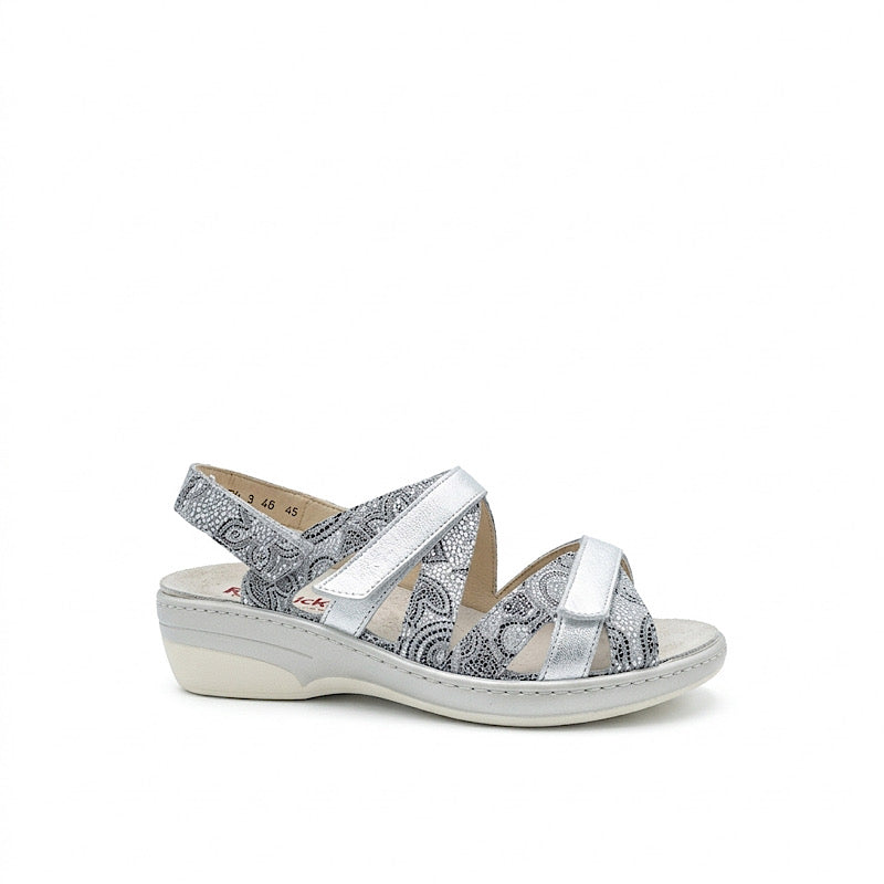 Grey/silver sandals.
