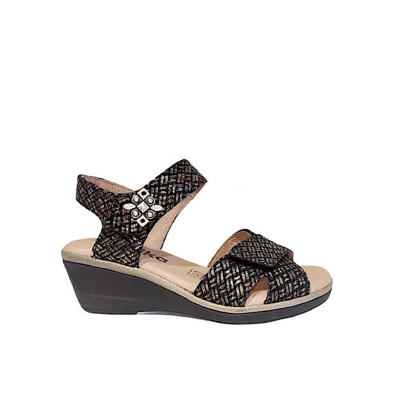 Sandales de marche en daim texturé noir/étain.