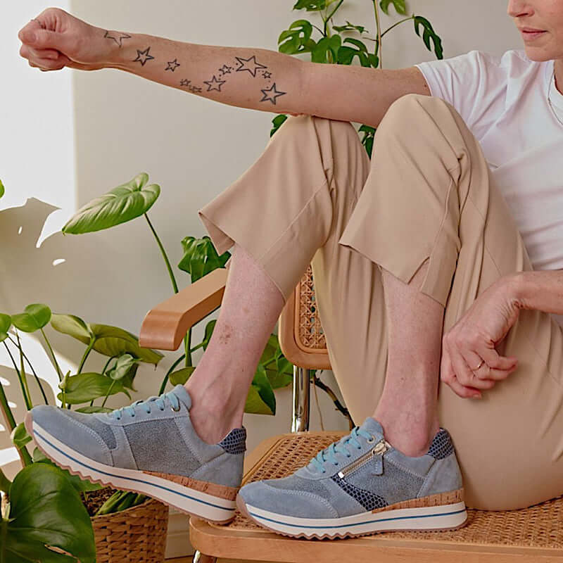 Chaussures Portofino AP9962 en daim bleu.