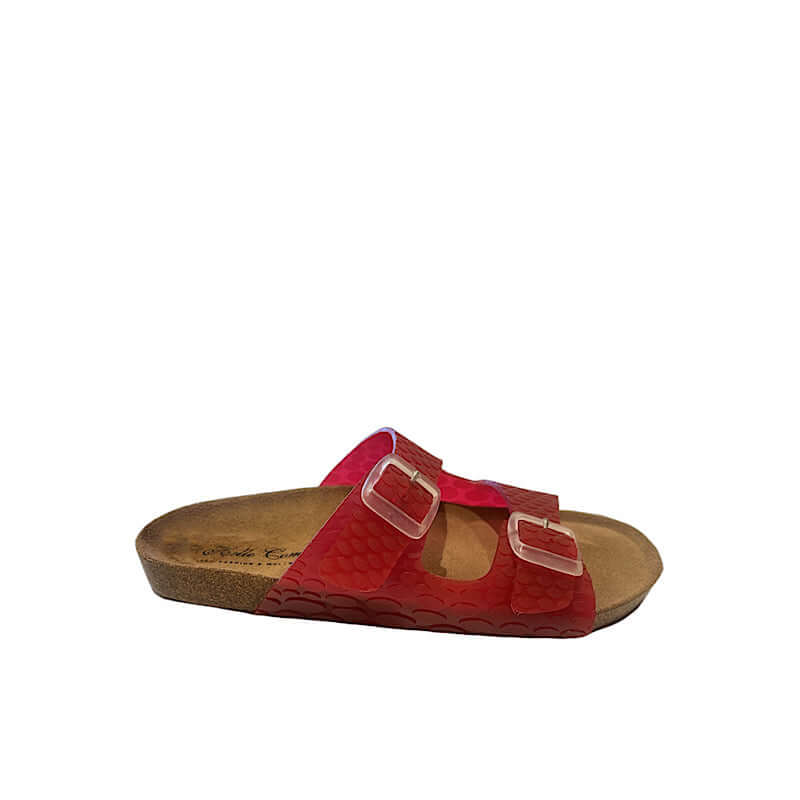 Sandales Helle en plastic rouge.