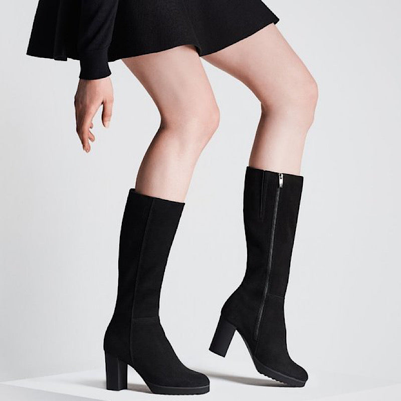 Bottes La Canadienne Monique en suède noir imperméable.