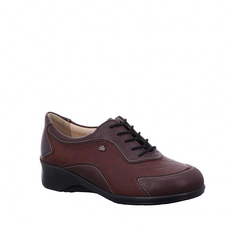 Chaussures orthopédiques Finn Comfort Savannah en cuir brun.