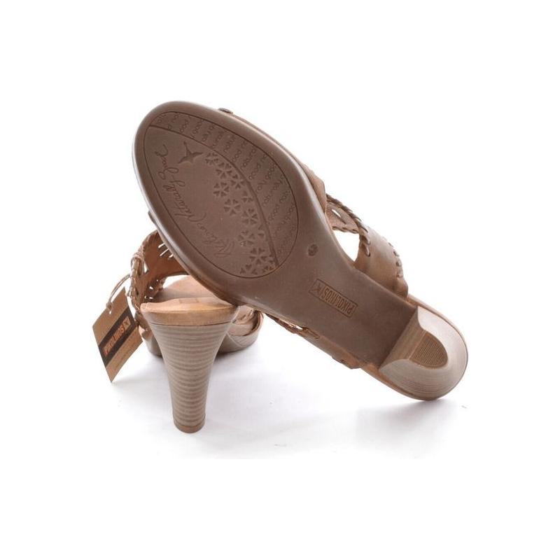 Mules Pikolinos taupe foncé.