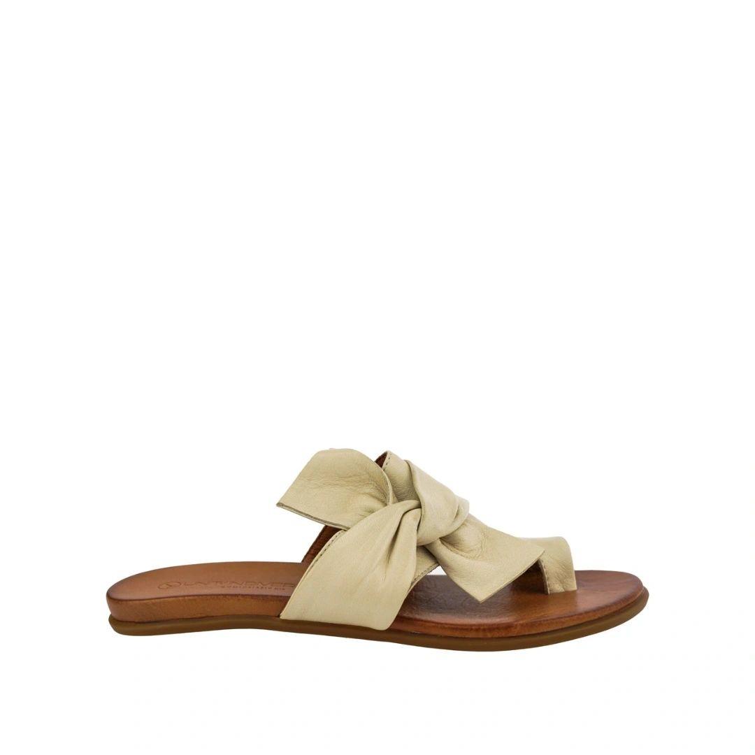 Sandales en cuir beige 162