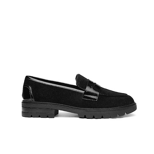 Ara Caladium en daim et cuir verni noir.