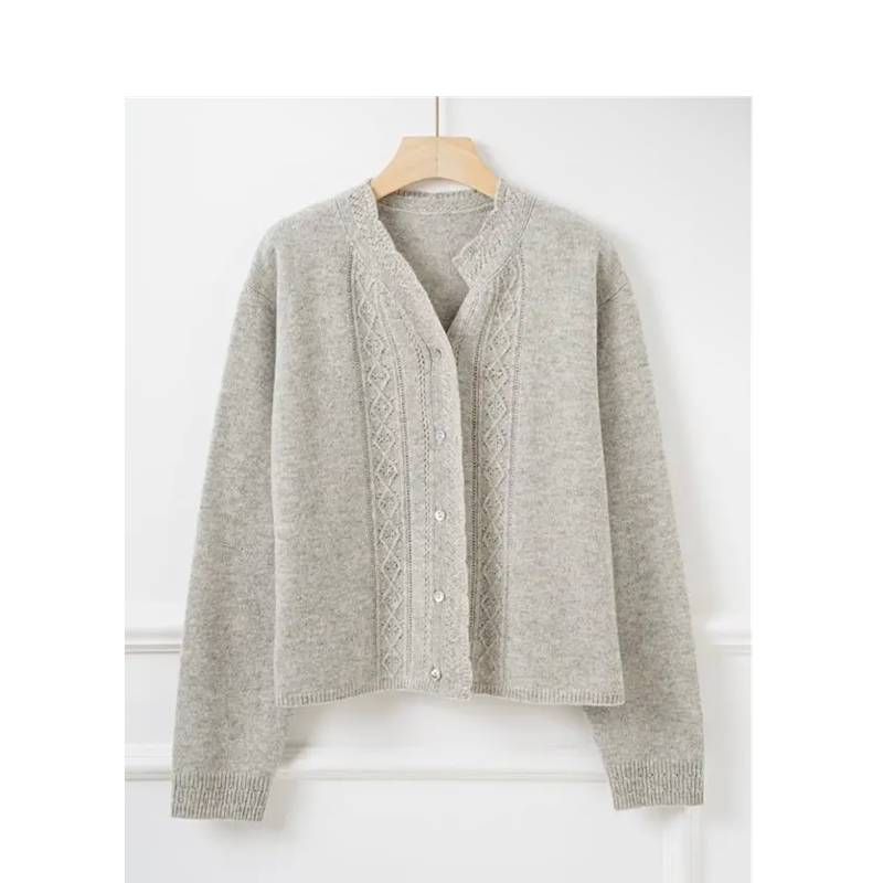 Cardigan en laine à maille ajourée – Gris perle
