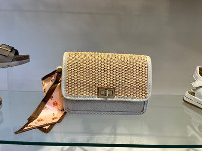 Nouveau en boutique: Sac Lia, en cuir de veau et raffia