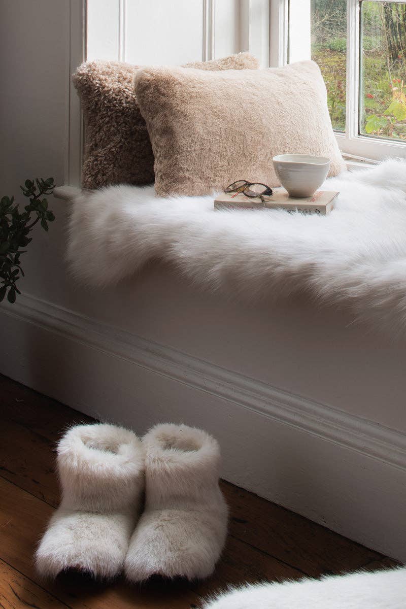 Bottes-chaussons en fausse fourrure (5 choix de couleurs)