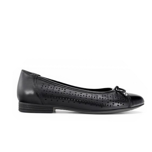 Ara Sangria en cuir noir.