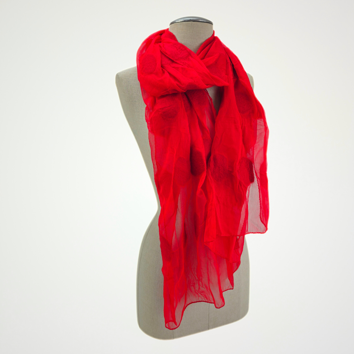 Écharpe feutrée rouge en soie/pois rouges – vue 3