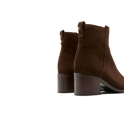 La Canadienne Jordan daim brun.