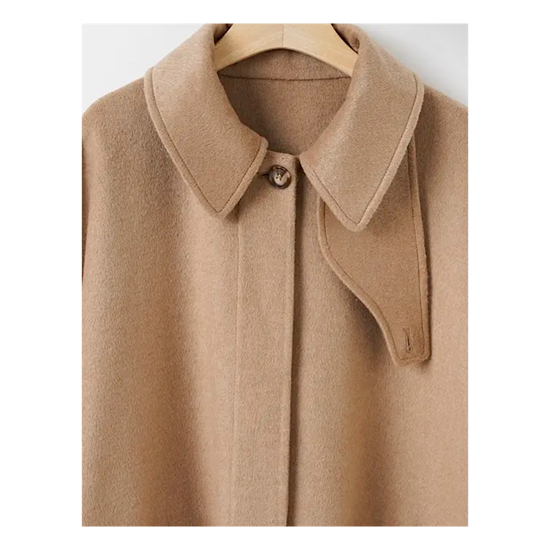 Manteau-cape en laine à col amovible – camel