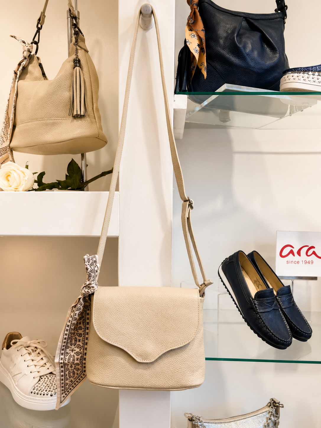 Nouveau en boutique :Sac Elise, en cuir de veau