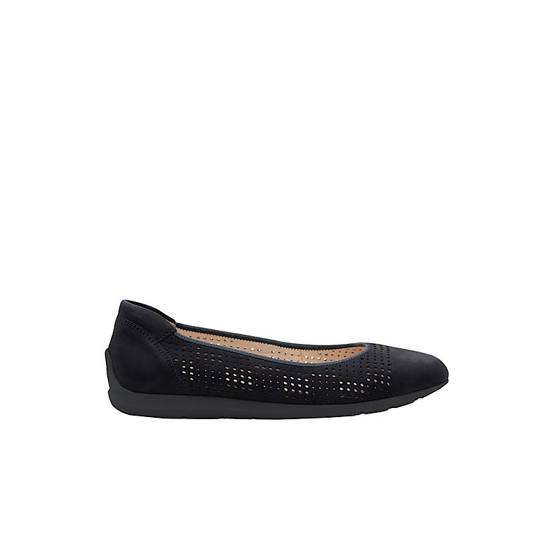 Chaussures perforées Ara en daim noir
