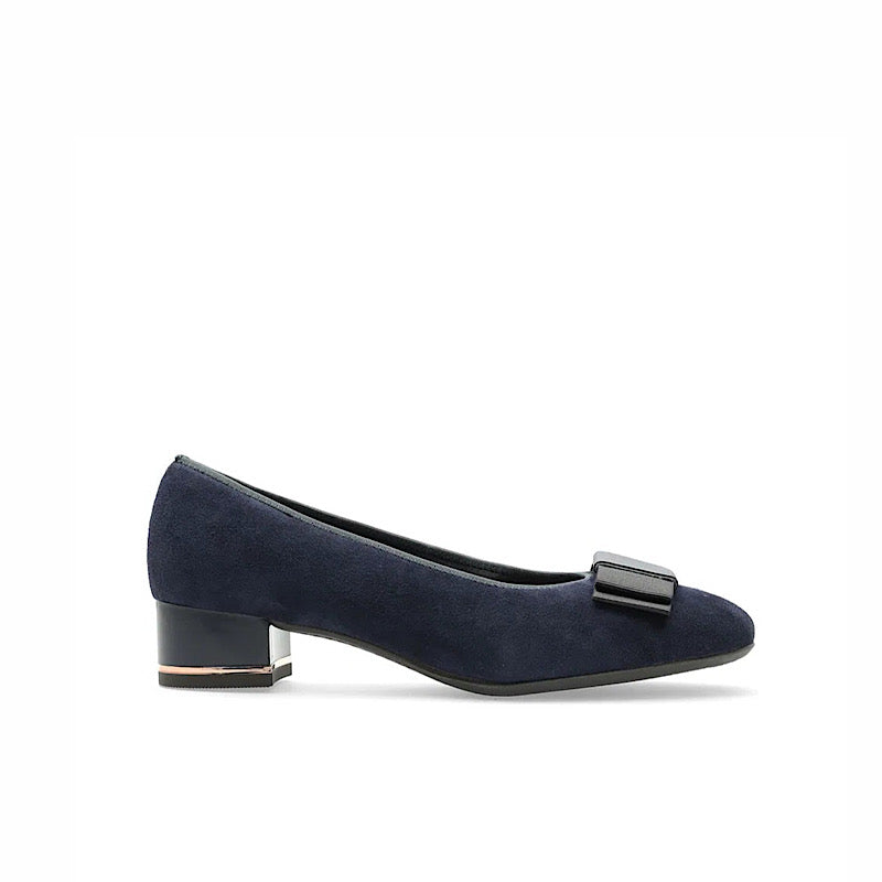 Ara 12-11884-12 in navy suede.