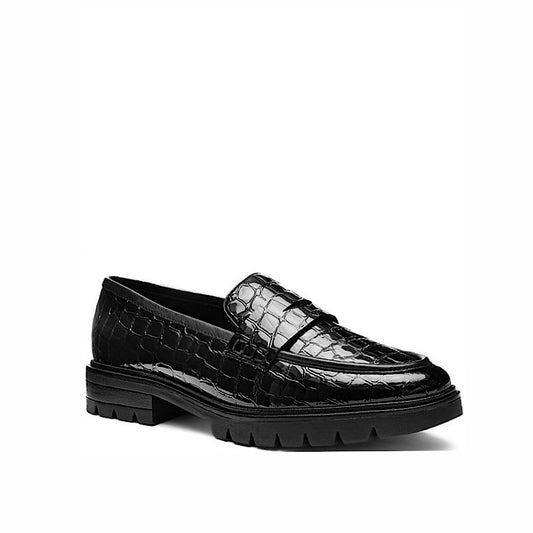 Ara Crescent 12-11225-01 in crocodile patent leather.