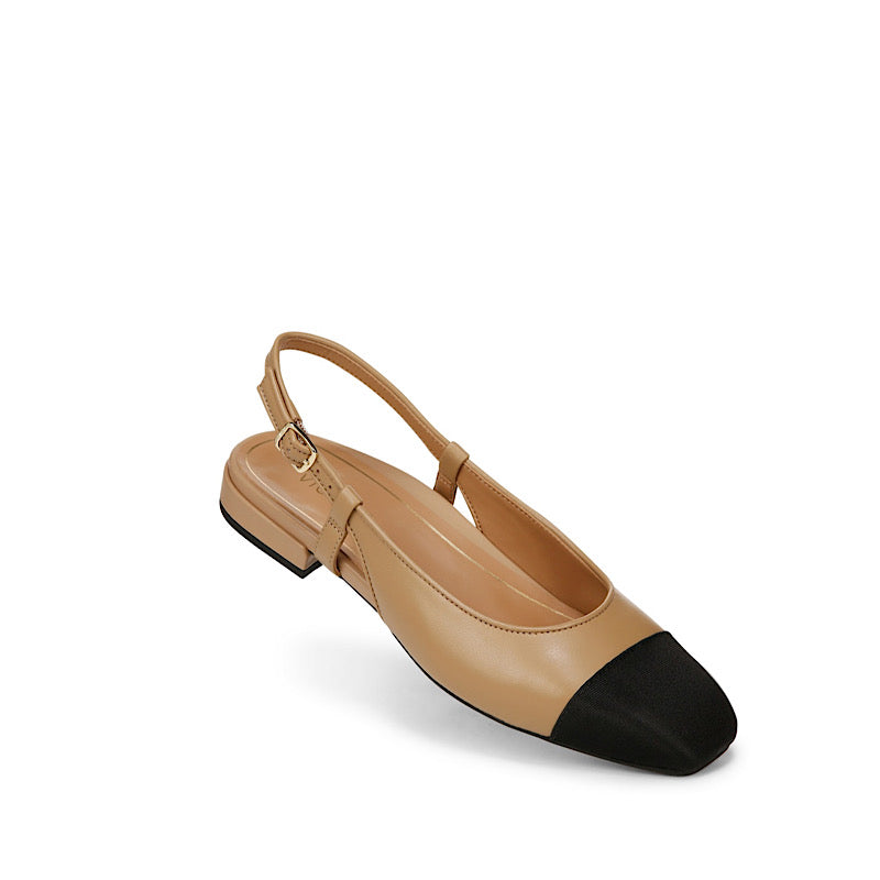 Vionic Petaluma sandals/shoes in beige leather and black toe.