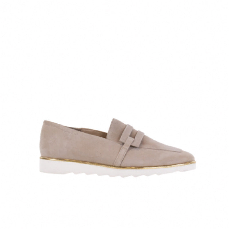 Clearance: Ara 12-51303 in beige suede.