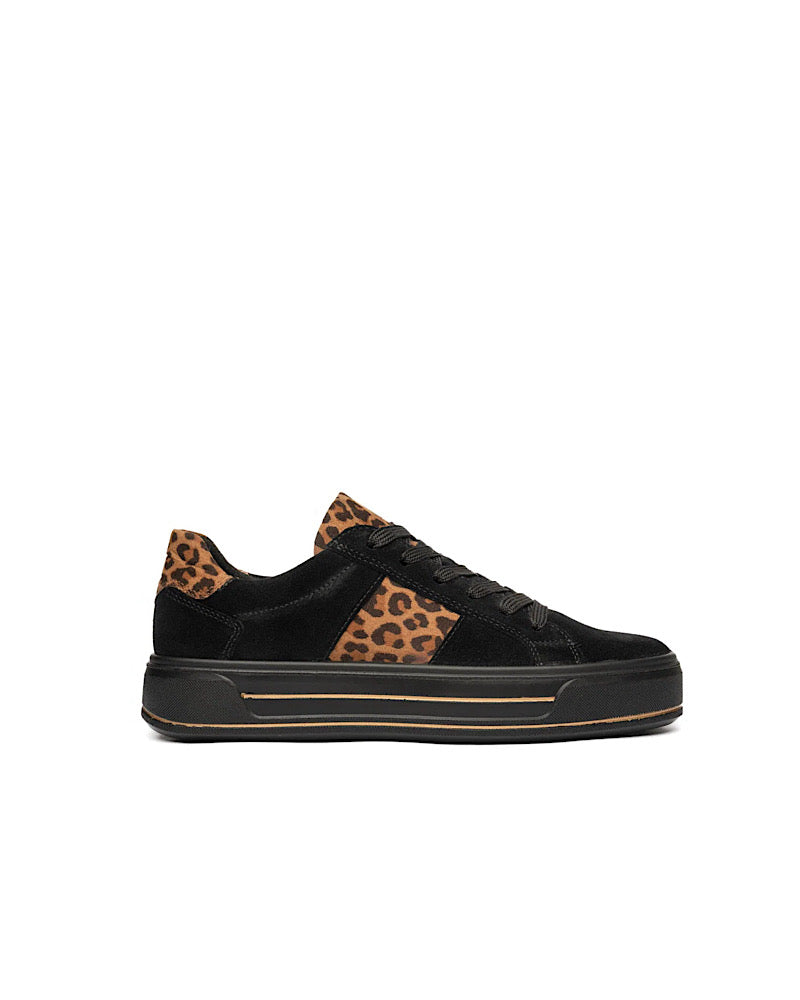 Baskets Ara Canberra - daim noir Léo
