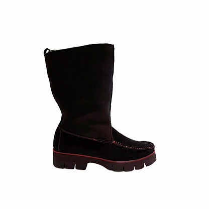 Di Chenzo sheepskin boots.