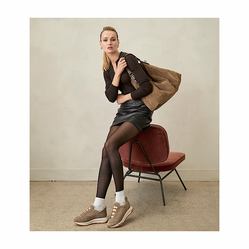 Chaussures La Canadienne en mouton, daim imperméable.