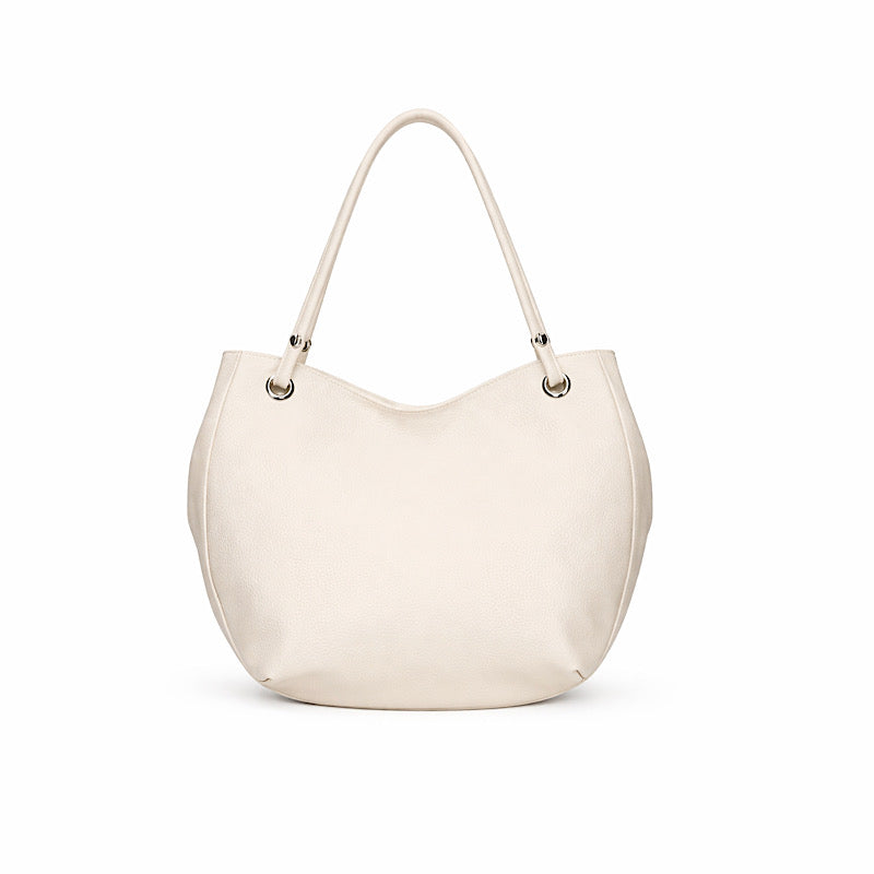Sac ivoire en cuir nappa.
