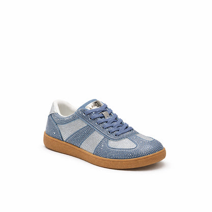 Sneaker velours bleu à strass.